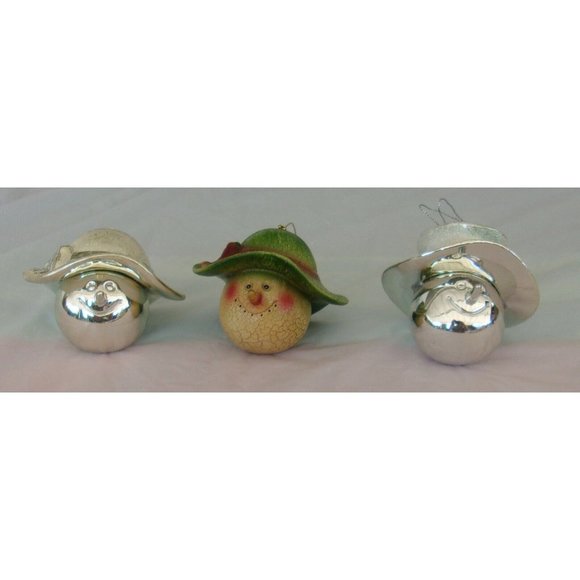 Lot of 3 Christmas Ornaments Small Snowman Heads w/Top Hats Set about 4 Inches - Picture 1 of 4